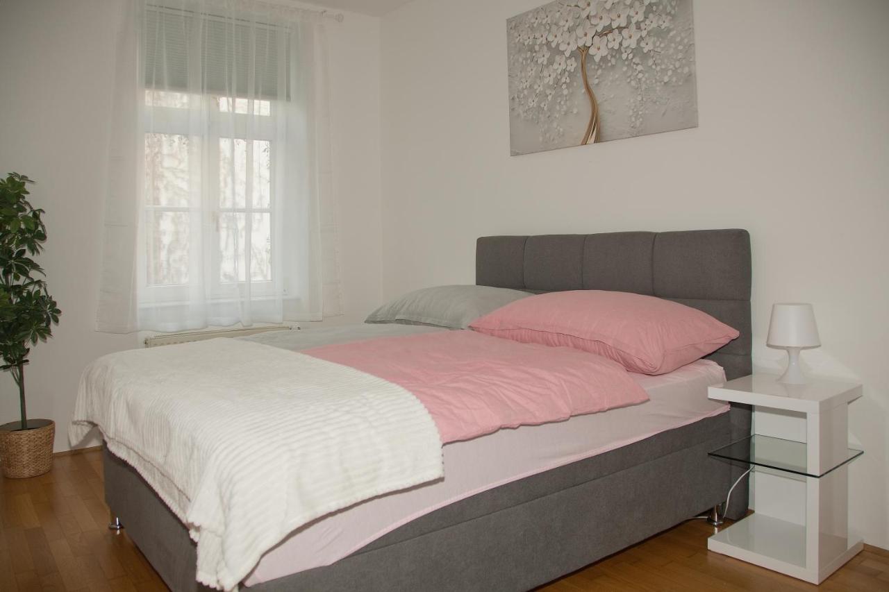 Blue Lotus Apartment Viyana Dış mekan fotoğraf